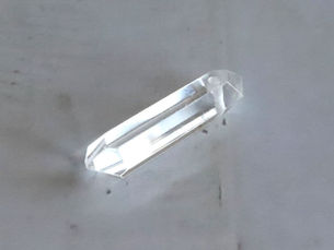 Clear Quartz Crystal Meaning: Ancient Secrets & Healing Powers Revealed