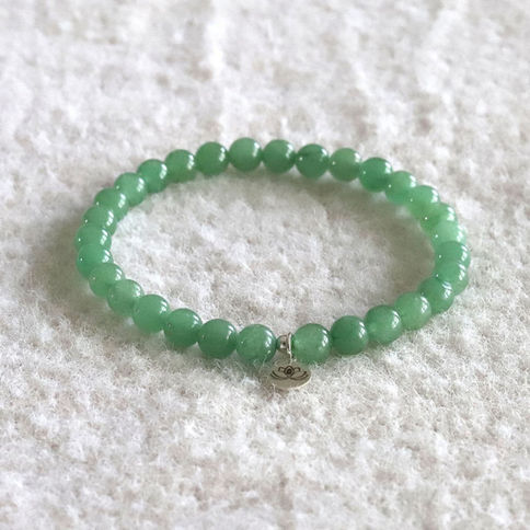 Artisan Green Aventurine beaded bracelet for Heart Chakra. Natural gemstone jewelry handcrafted in Canada.