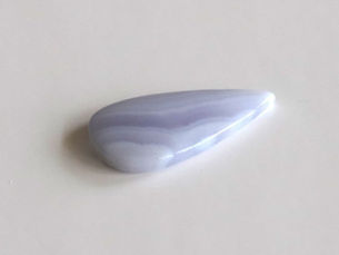 How to Wear Agate Jewelry: A Guide to Red, Montana, Moss, and Blue Lace Agate