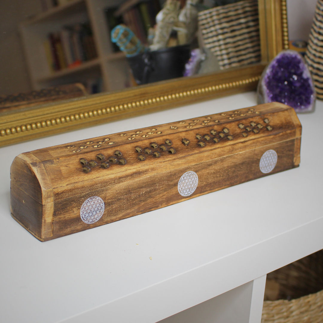 Boîte à Encens en bois motif fleur de Vie fermée