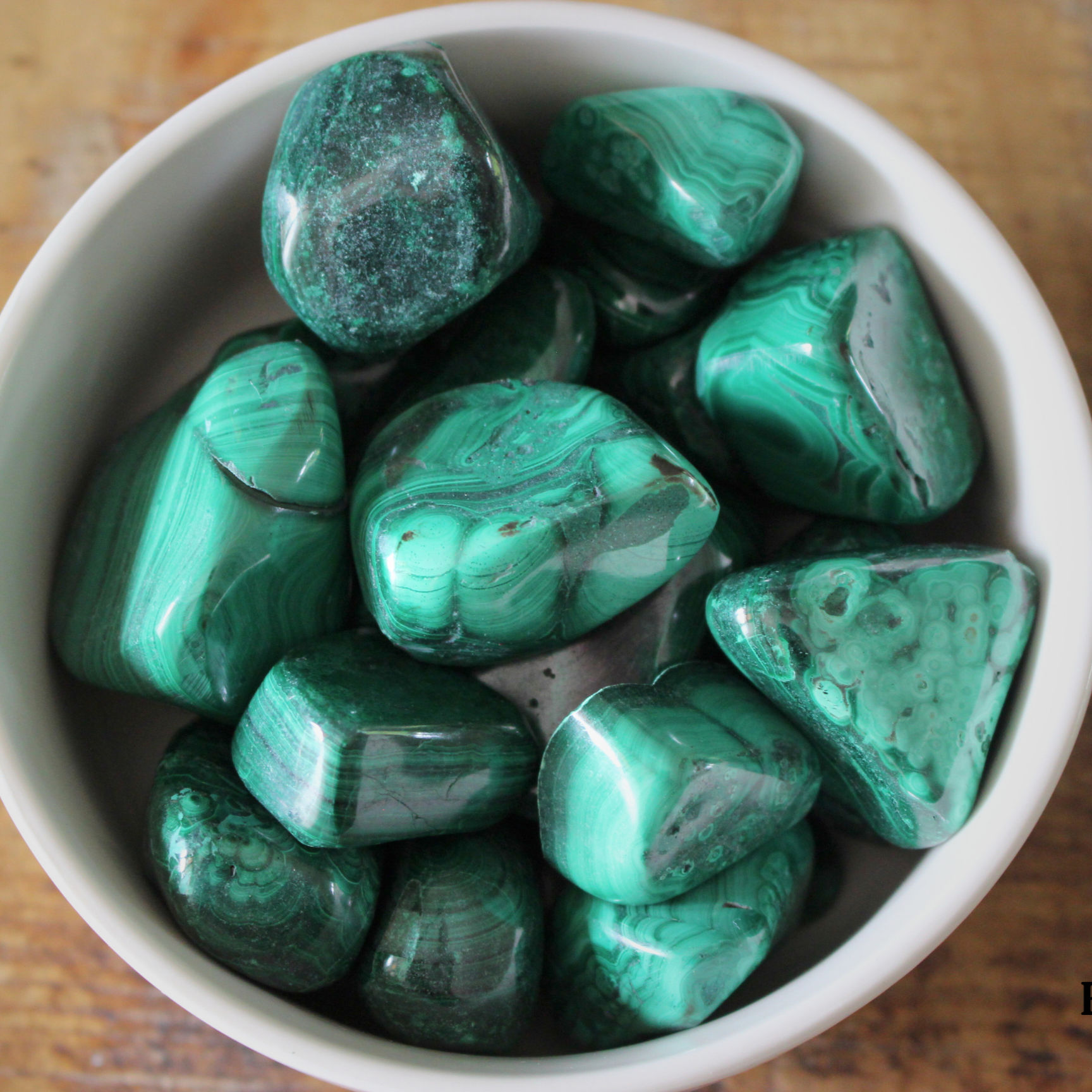 Malachite, pierre roulée /Transformation & soutien émotionnel