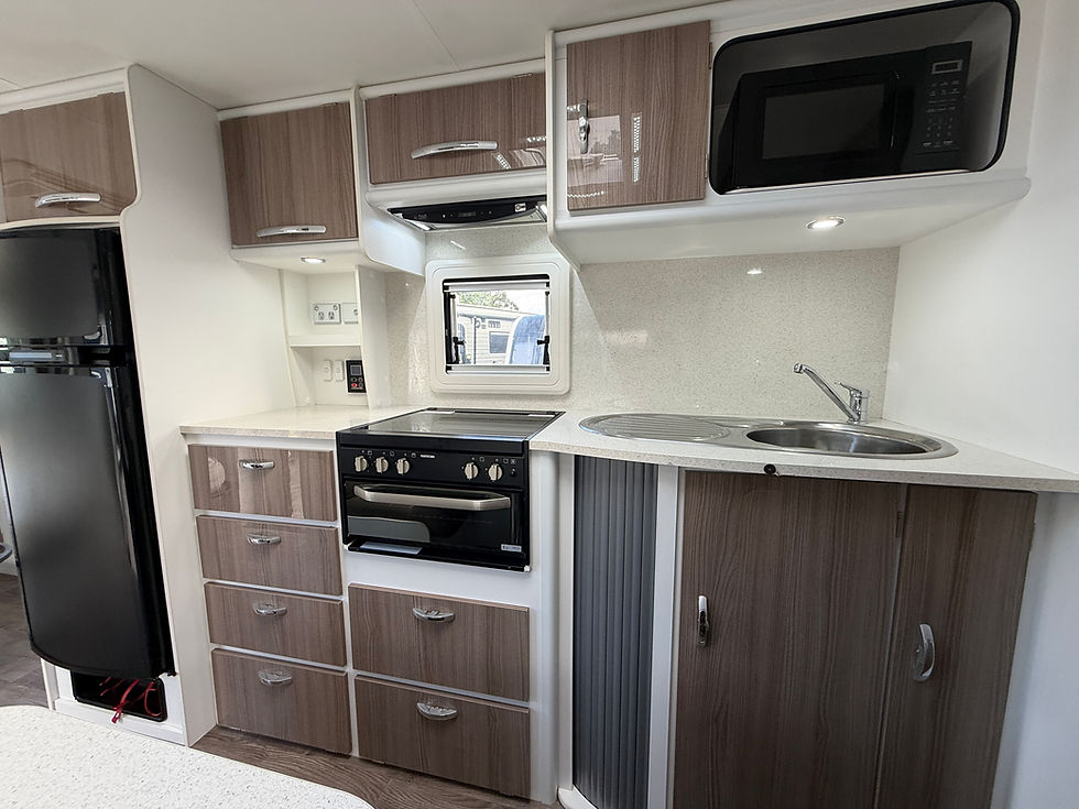 Thumbnail: 2020 Jurgens Lunagazer J2407