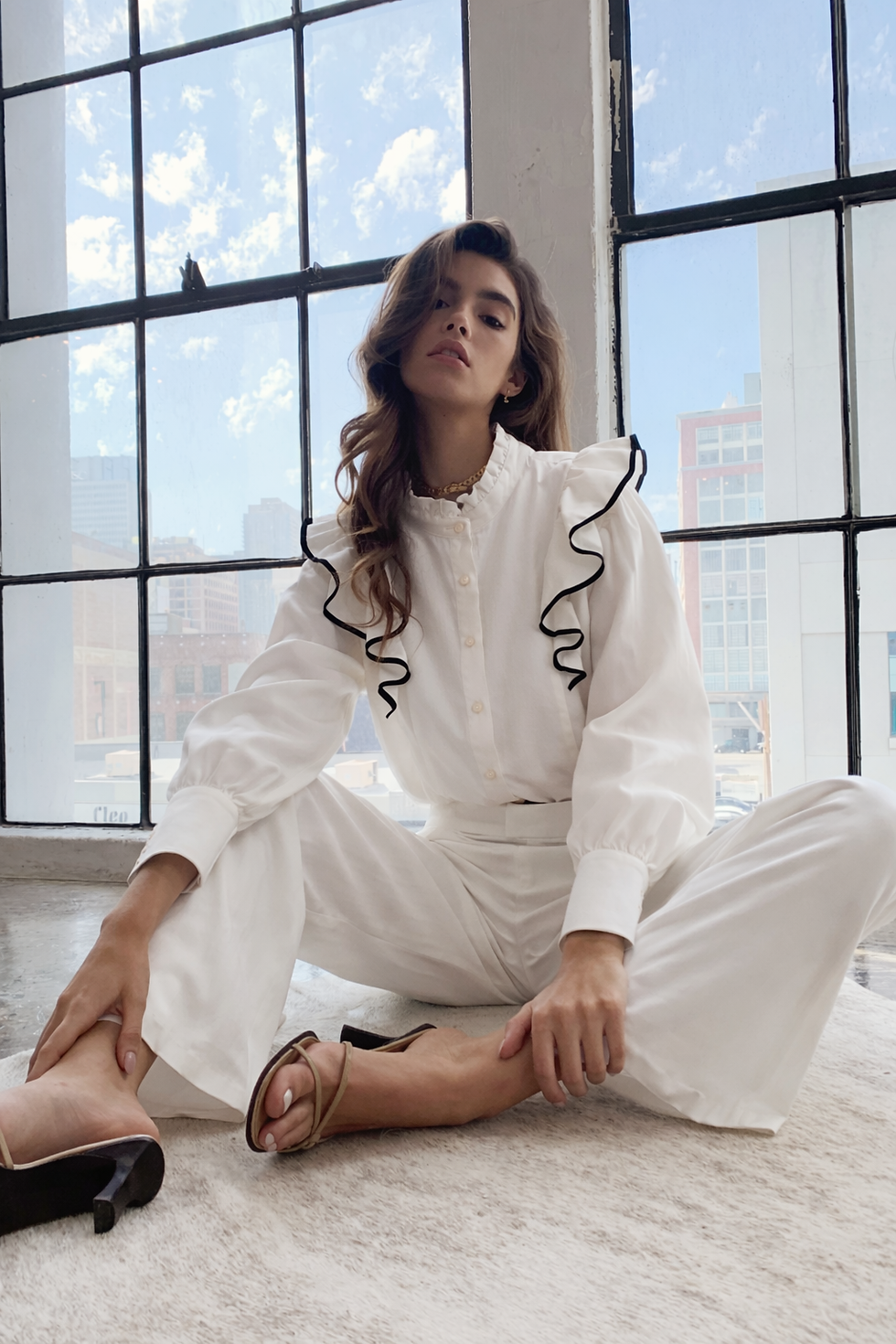 Miniatura: CAMISA DENISE LINHO MISTO COM VIVOS CONTRASTANTES