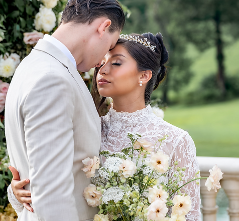 Fingerprint Photo Studio Virginia Wedding Photographers.png