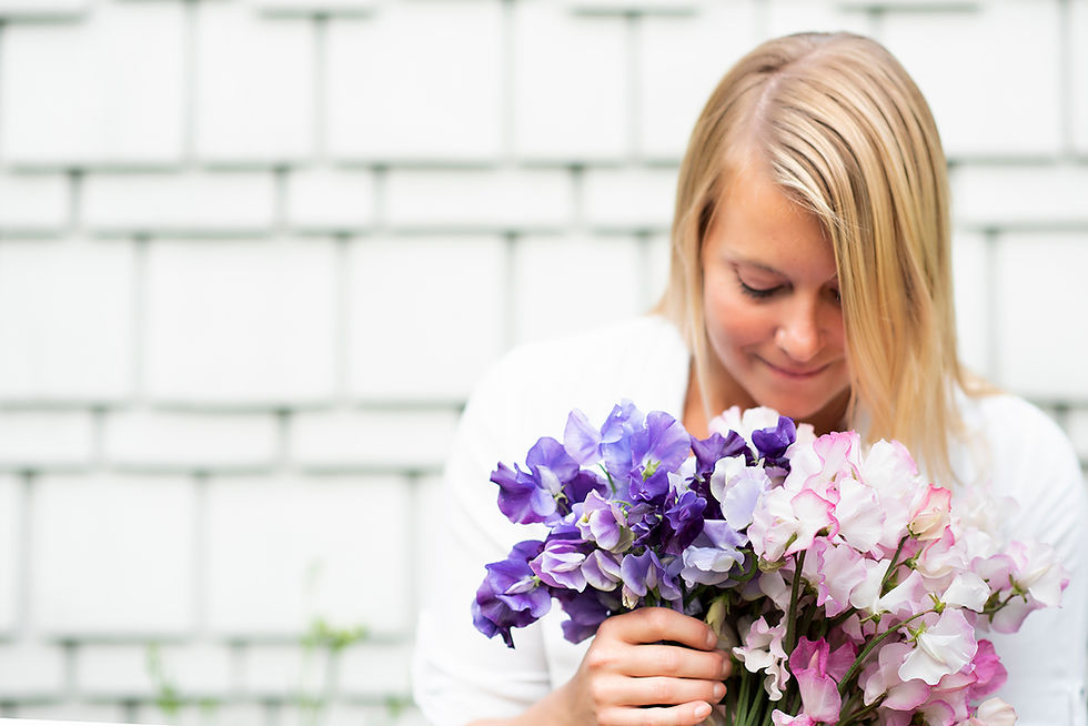 Wedding flowers in Tofino and Ucluelet, Pacific Floral. Photographed by Kaitlyn Shea.