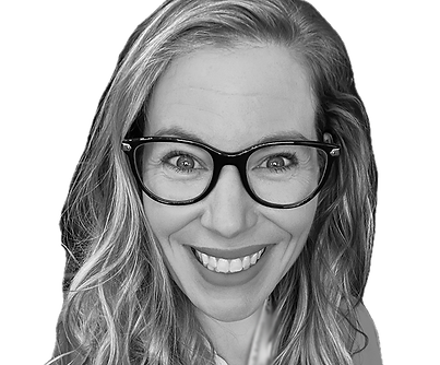 Lauren Headshot 01.png