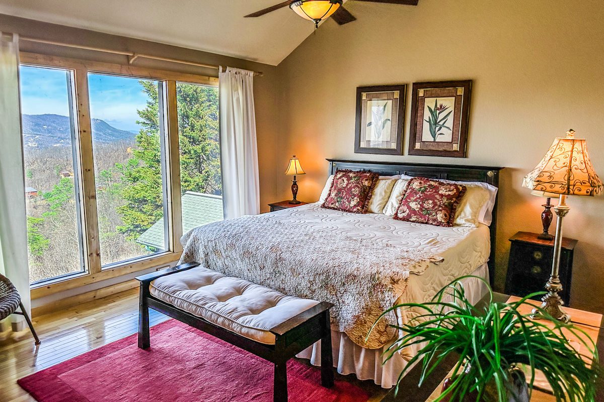 Tanasi Lodge, Wears Valley, photo 14