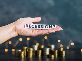 Global growth losing steam, but recession may skirt US