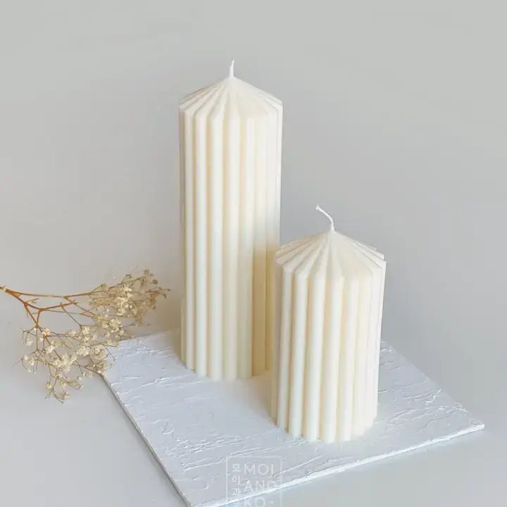 Bougie cylindrique - médium - crème