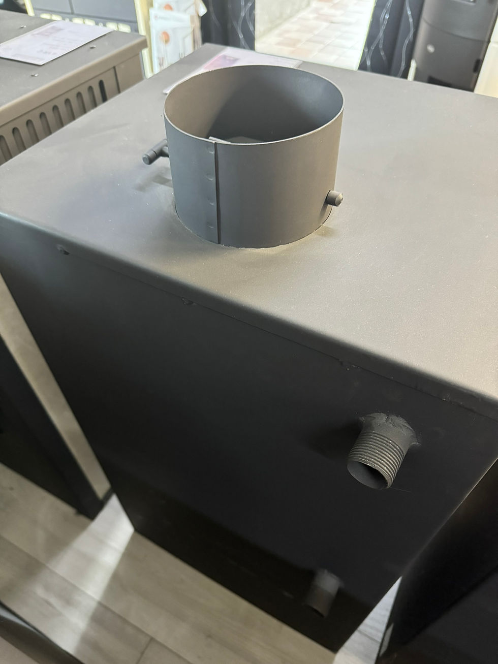 Miniatiūra: Malkinės krosnelės Zvezda 4 VR 12