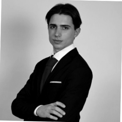 Writer: Francesco Petrucci 