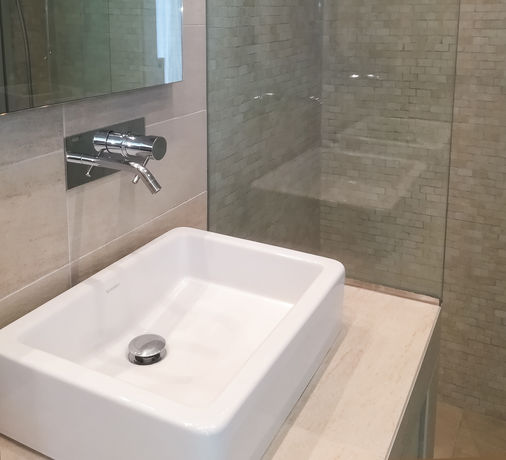 bathroom renovation, home renovation Athens Glyfada Voula Vari, πολυτελής ανακαίνιση μπάνιου σπίτι Βάρη Βάρκιζα Αθήνα Γλυφάδα Βούλα