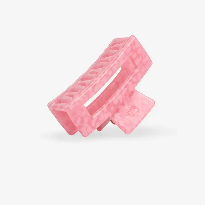 Petite Crush Haarklammer von SASSTIE in Rosa – mini & süss, aus Cellulose-Acetat, starker Halt & sanft zu Haar und Kopfhaut