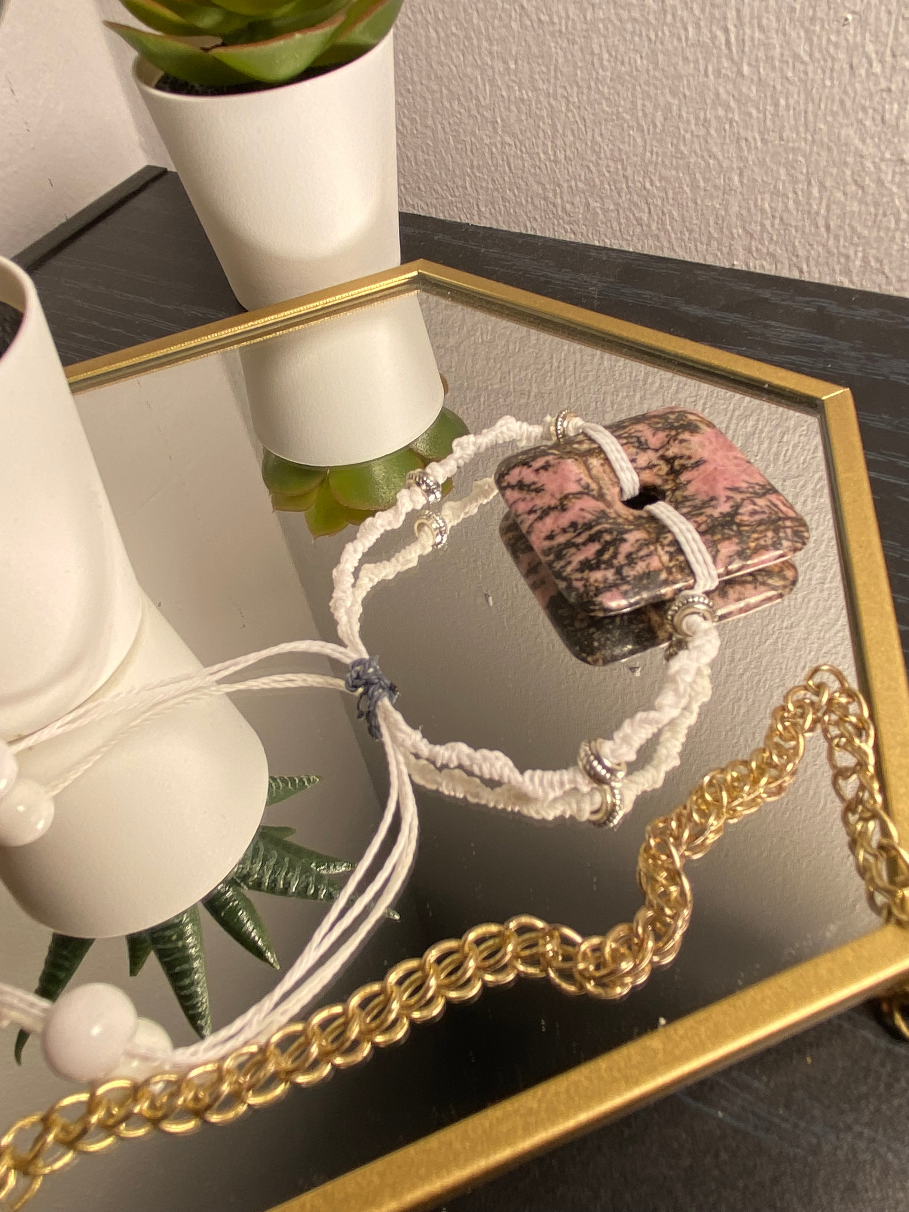 Rhodonite - White Macrame Bracelet