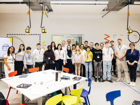 Ausflug ins MINT-Hub – Unser Schulweg der Zukunft