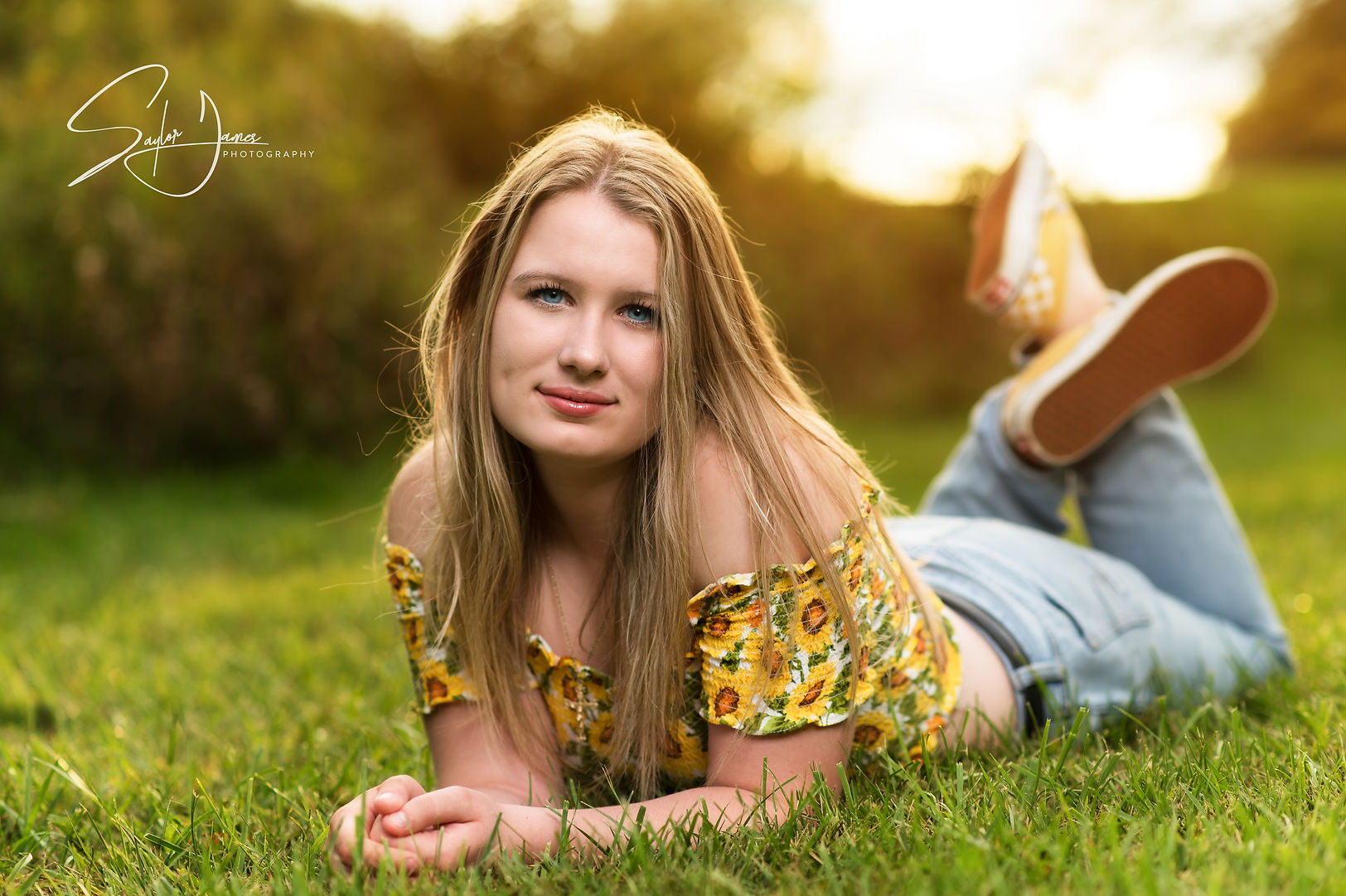 senior macomb michigan photographer
