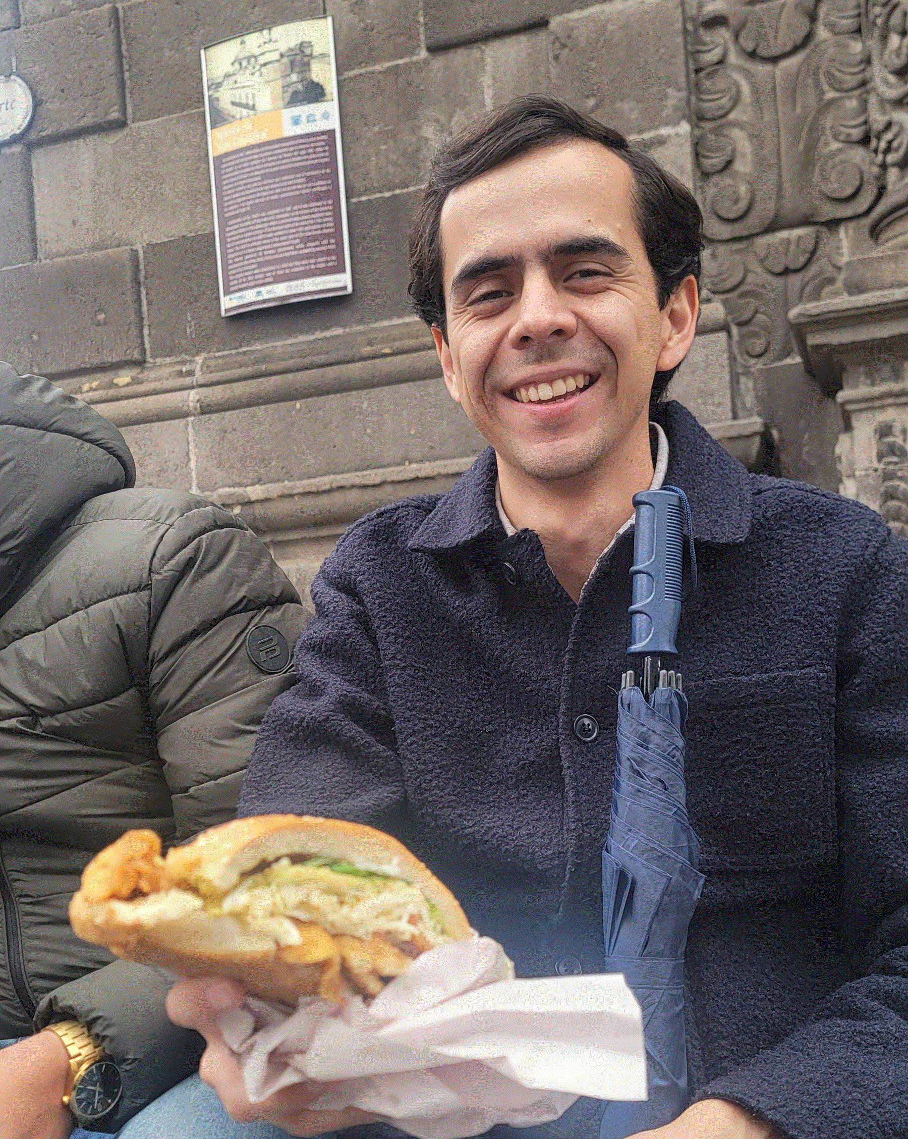CEMITA STREET FOOD.gif