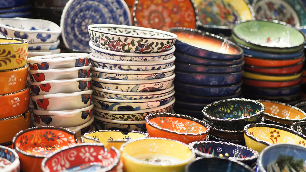 turkish pottery on a bazaar