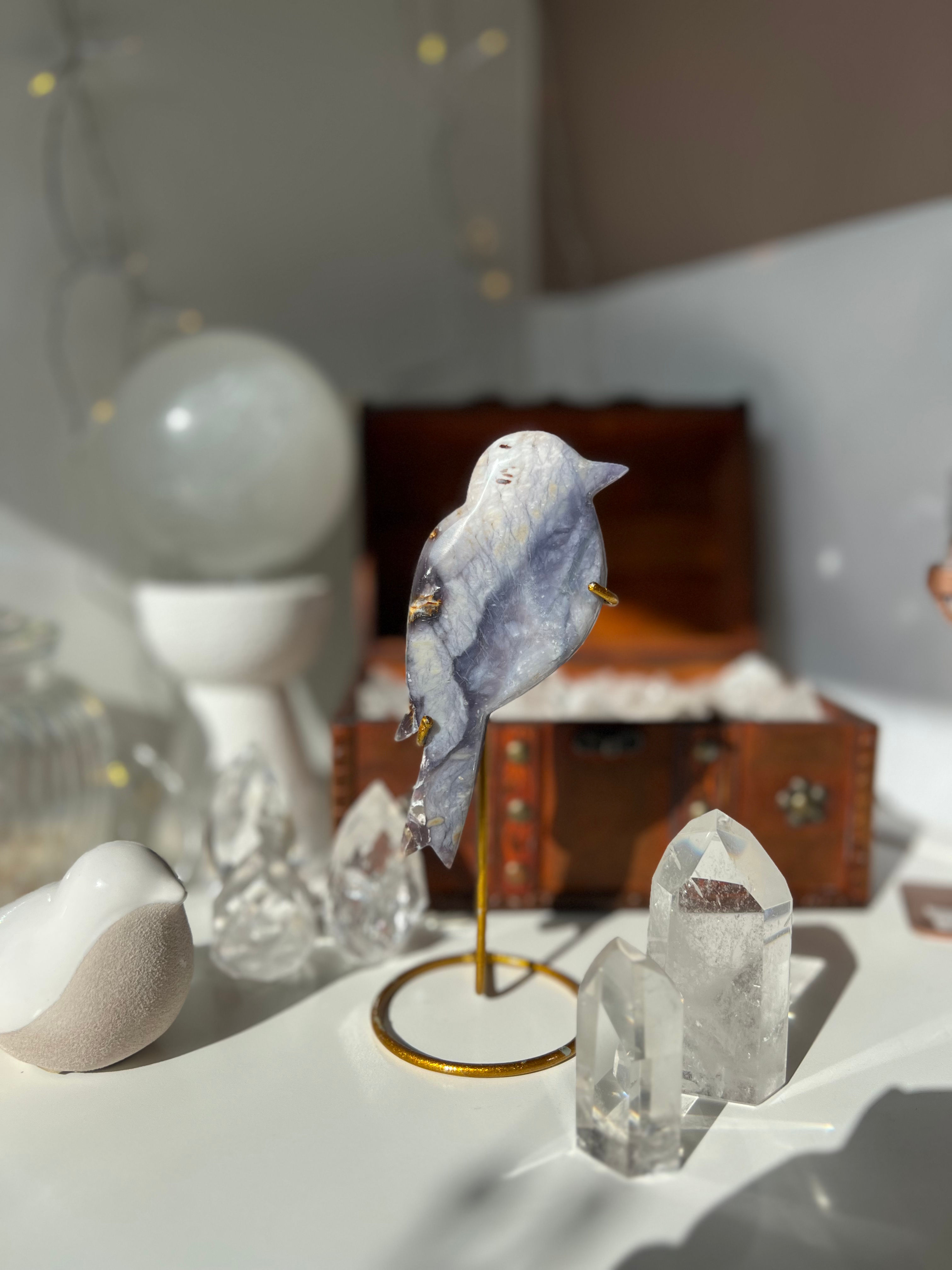 L’Oiseau sur son Perchoir  Calcedoine Plume Bleue