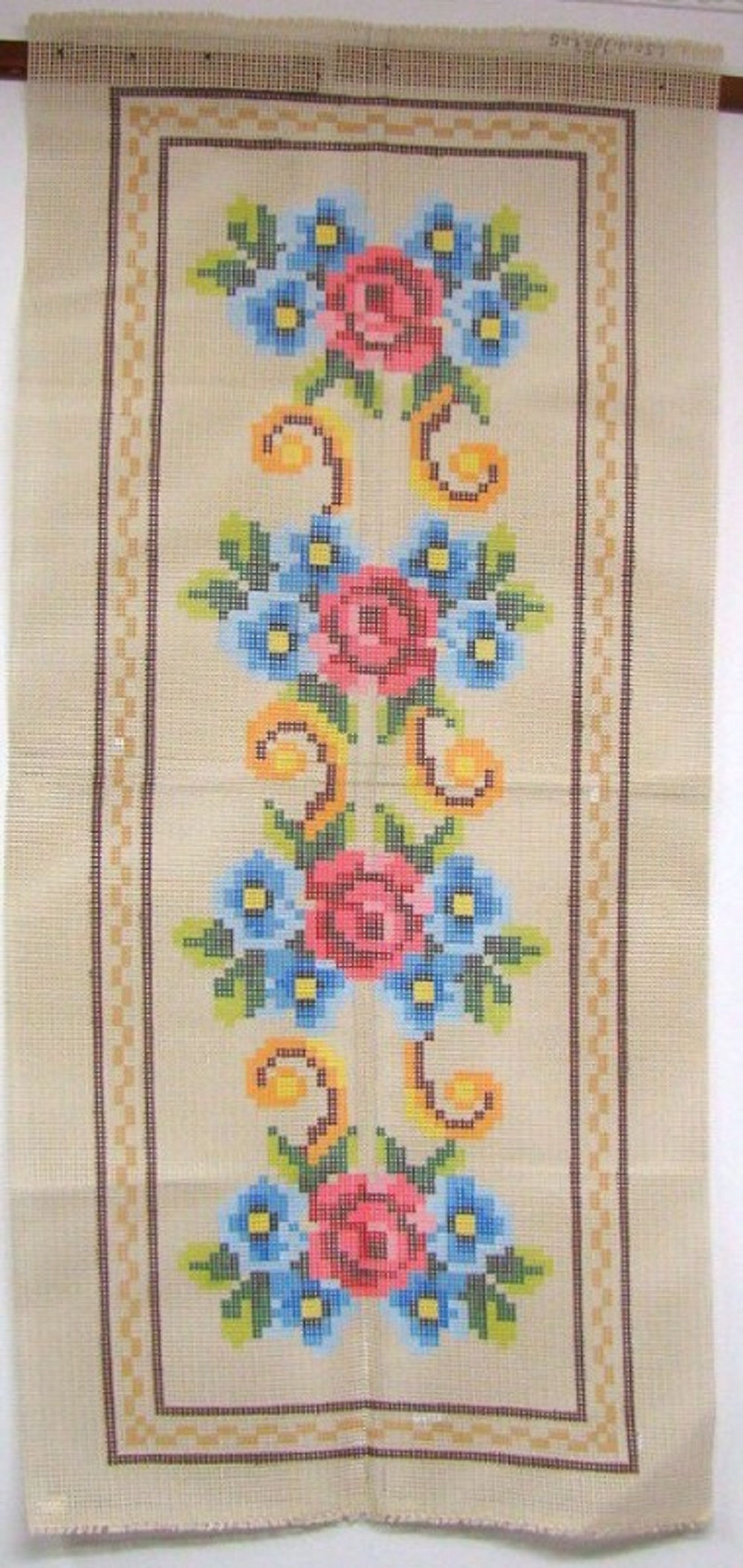 Tela de Tapete Arraiolo Na Talagarça Para Bordar 66