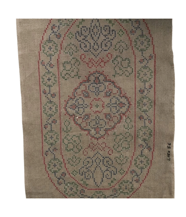 Tela De Tapete Arraiolo Na Juta Para Borda 159