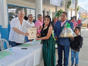 📰 Ceremonia de graduación en Xaltepec destaca el compromiso educativo y comunitario