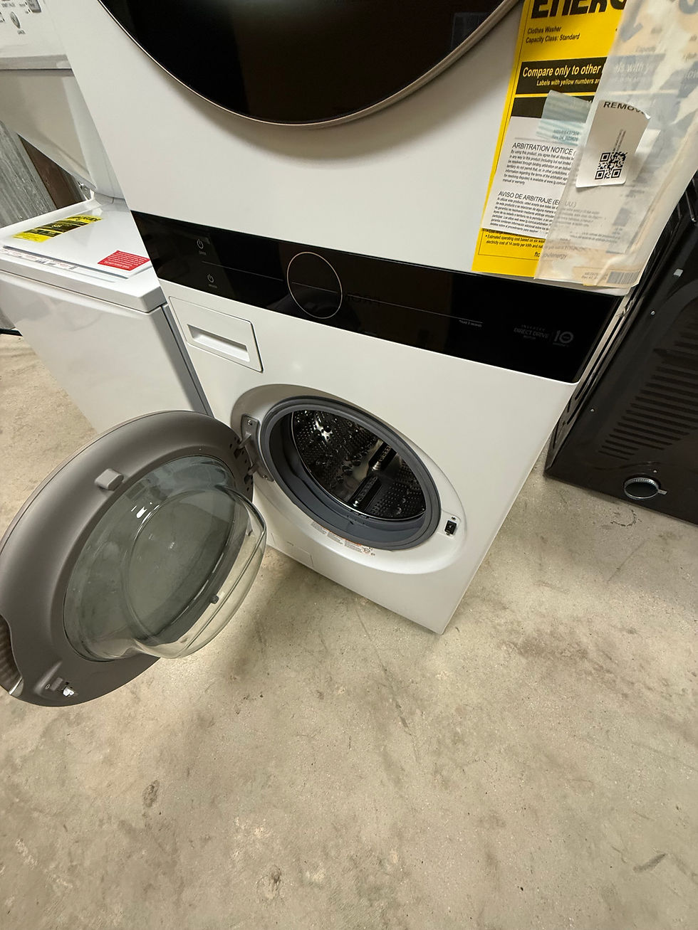 Thumbnail: LG WashTower ELECTRIC with Center Control 4.5 cu. ft. Front Load Washer and 7.4