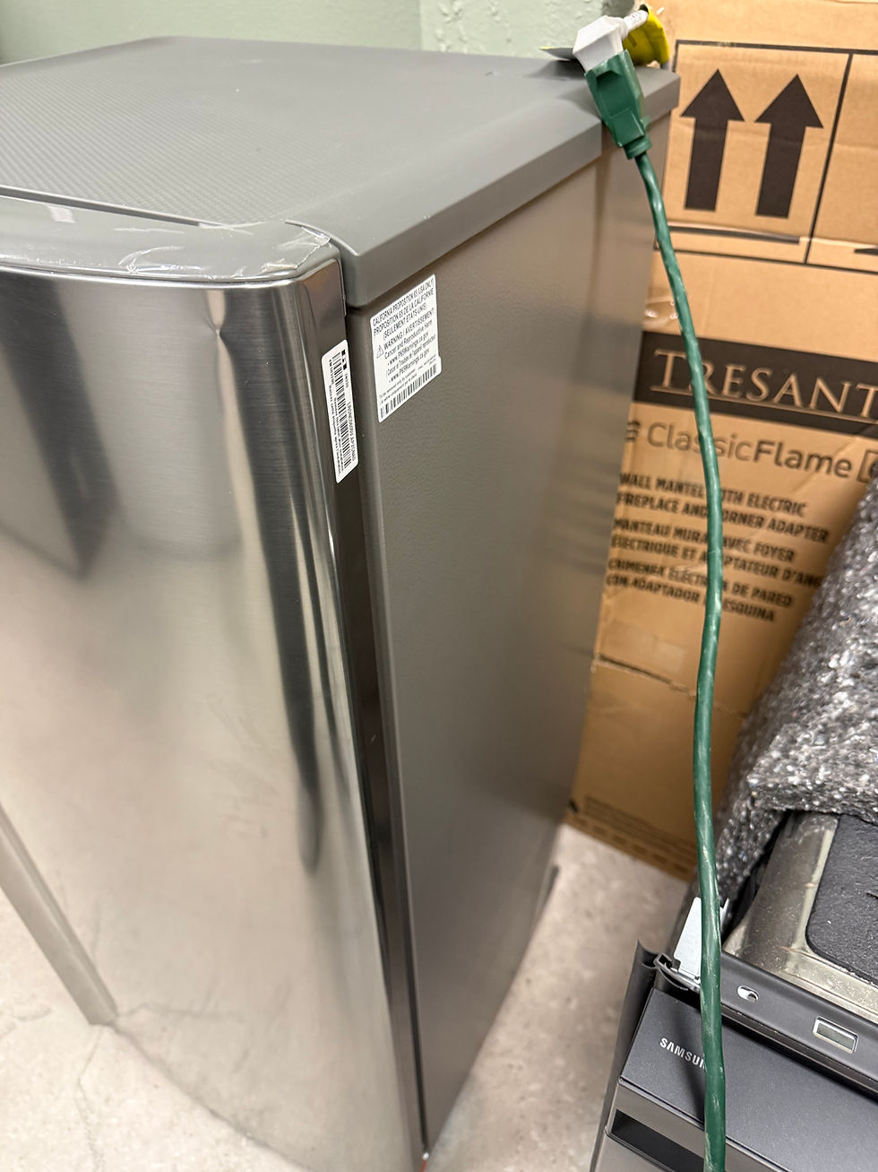 Thumbnail: LG 6.0 cu. ft. Single Door Refrigerator with Inverter Compressor and Pocket Hand