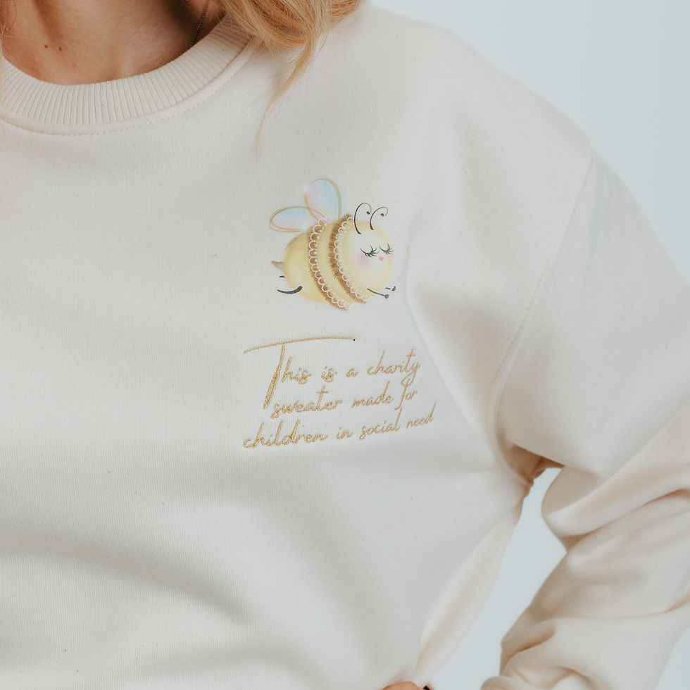 Produkt: EE x CH Charity Sweater by Cathy Hummels, Nahaufnahme Veredelung