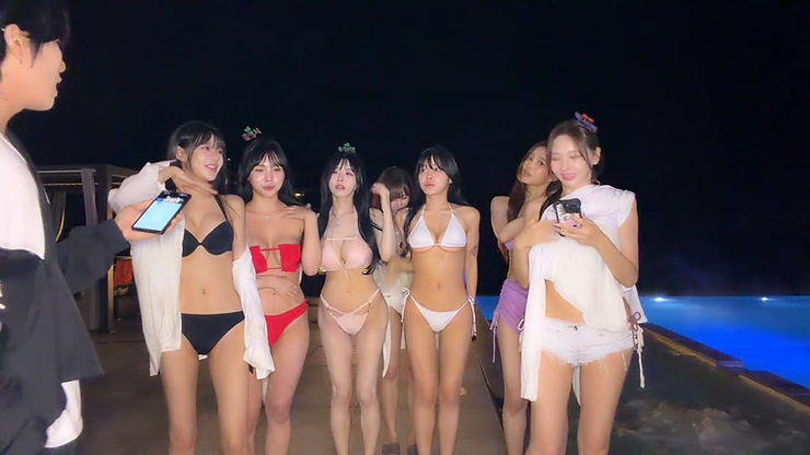 케이 풀파티 비키니 공개 부분