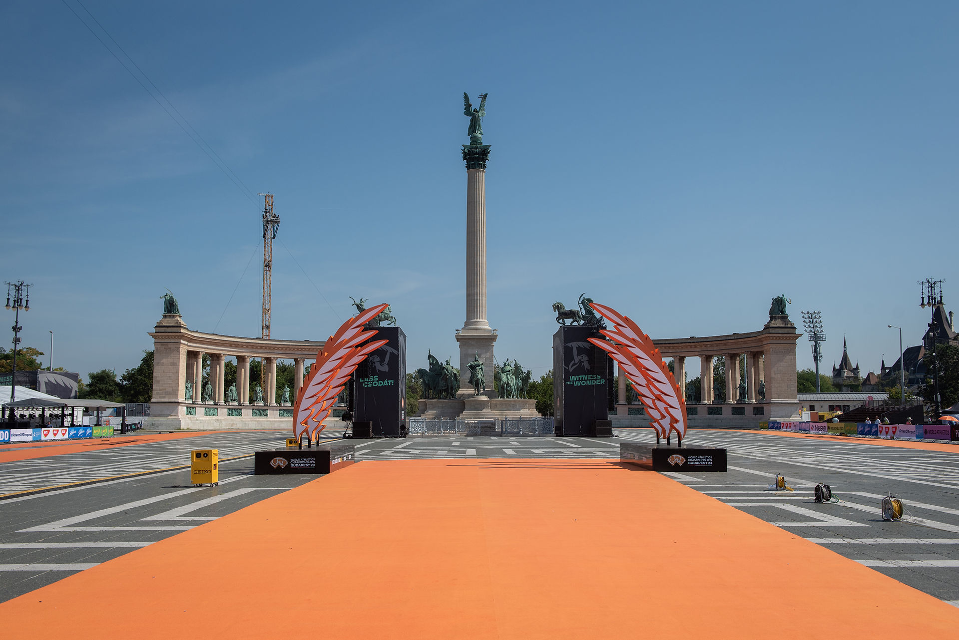 Heroes' Square