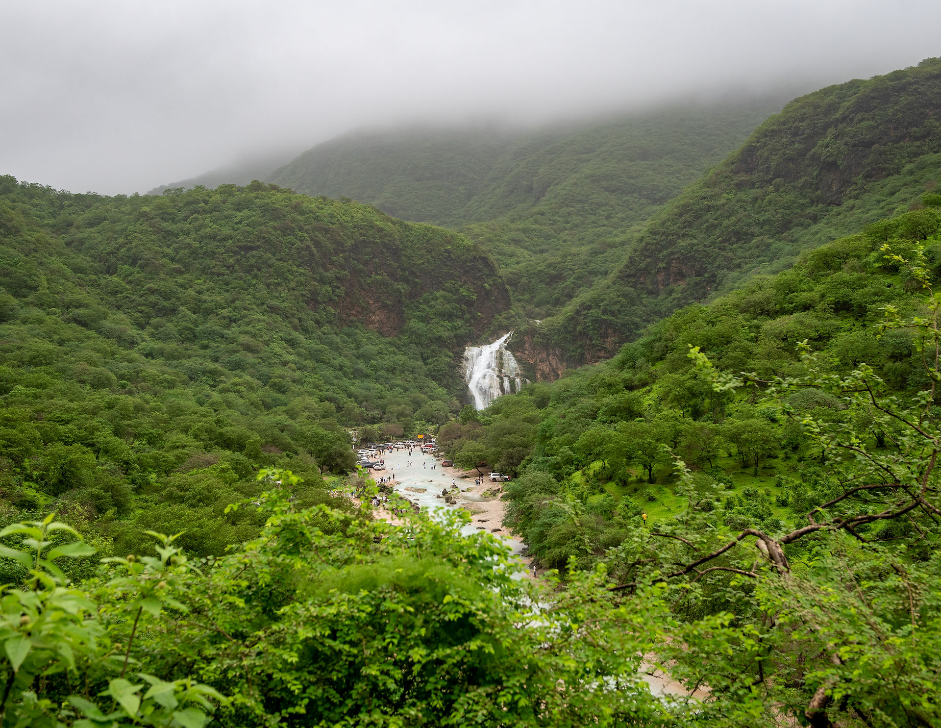 Ayn Khor Waterfall from above