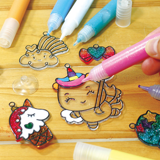 Thumbnail: Sparkly Ornament Suncatcher