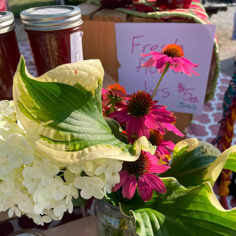 Local Choices at the Farmers Market