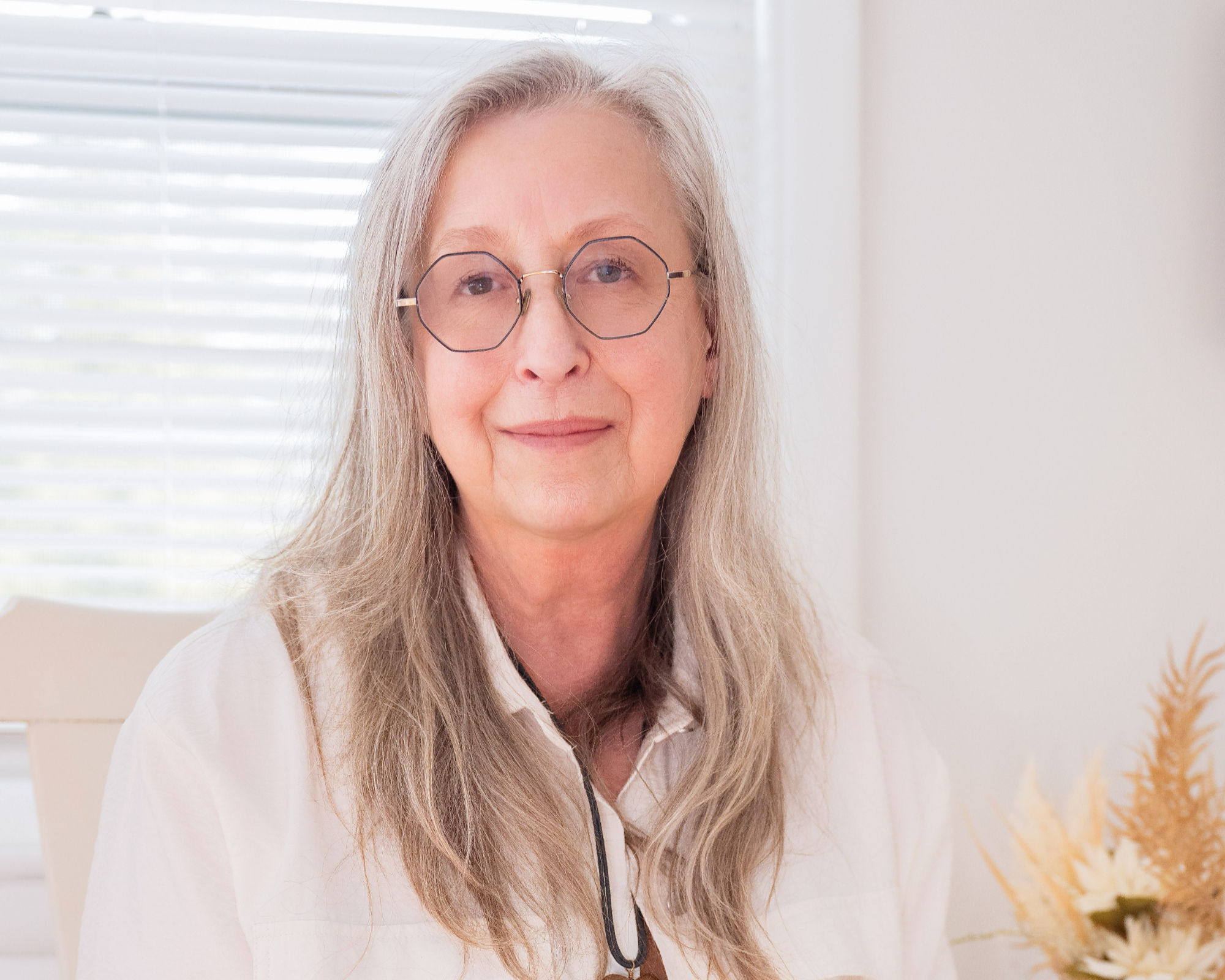 cathy ostema, energy healer near me, tarot reading, tarot card reading, energy healing near me, past life coaching