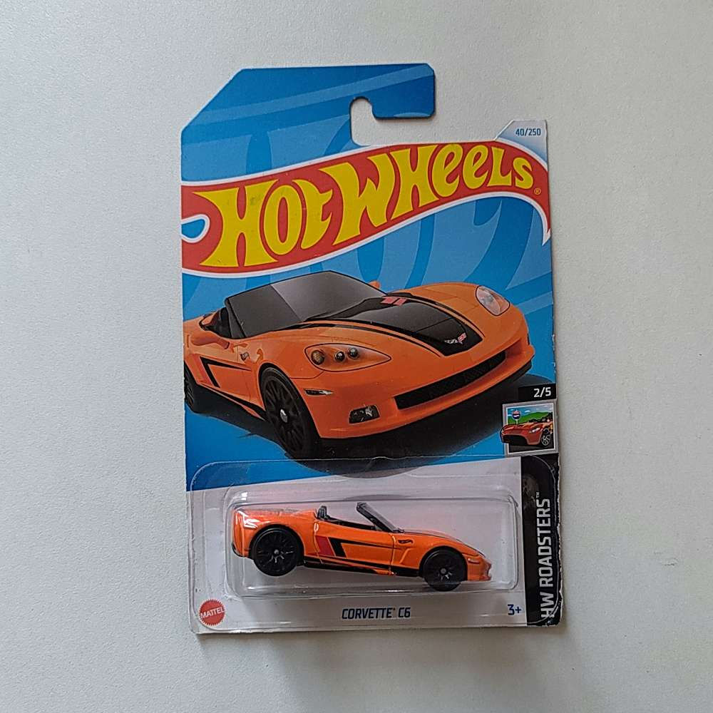 Hot Wheels - Corvette C6 - Card Crease or Bend