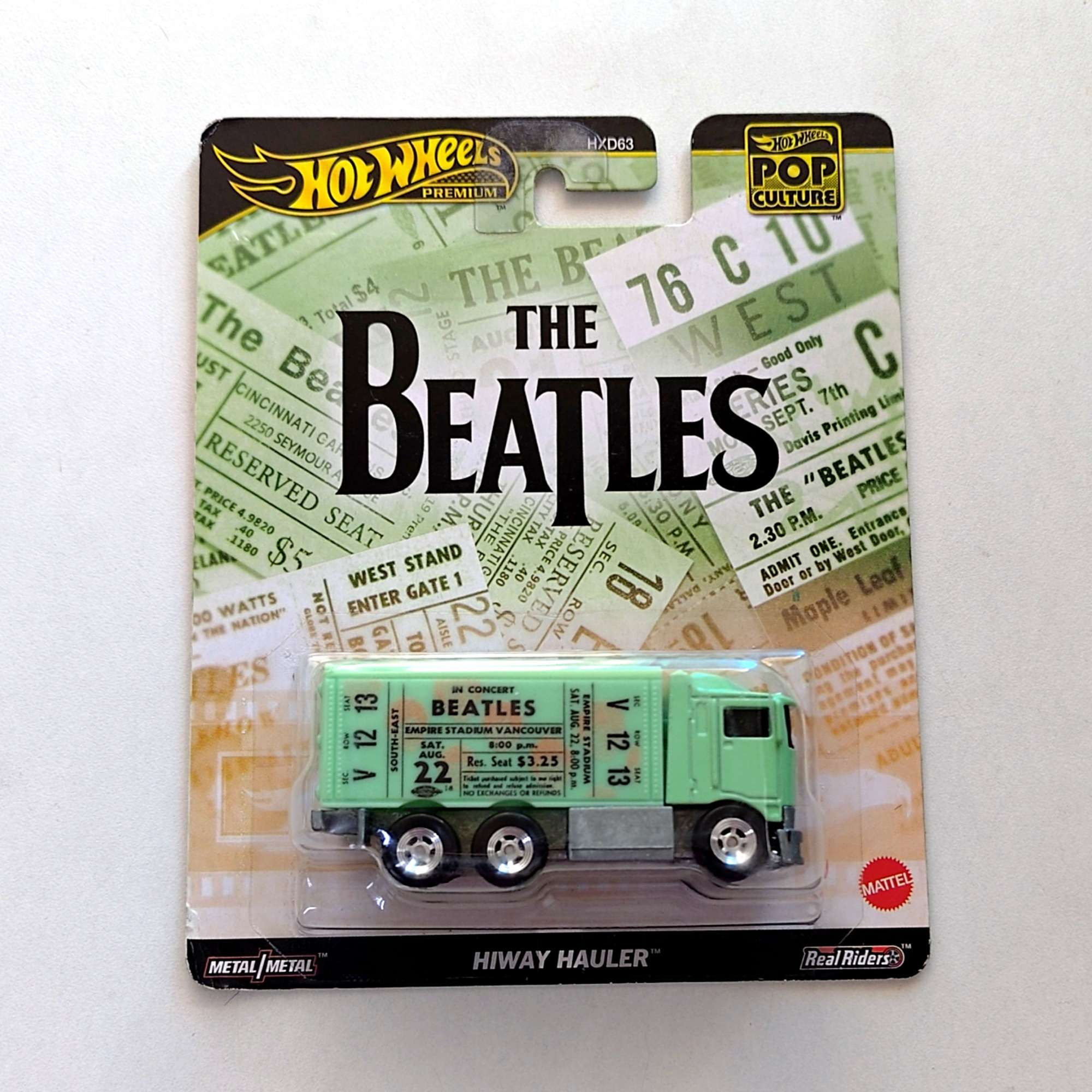 Hot Wheels - Premium - Hiway Hauler - Card Corner Issue
