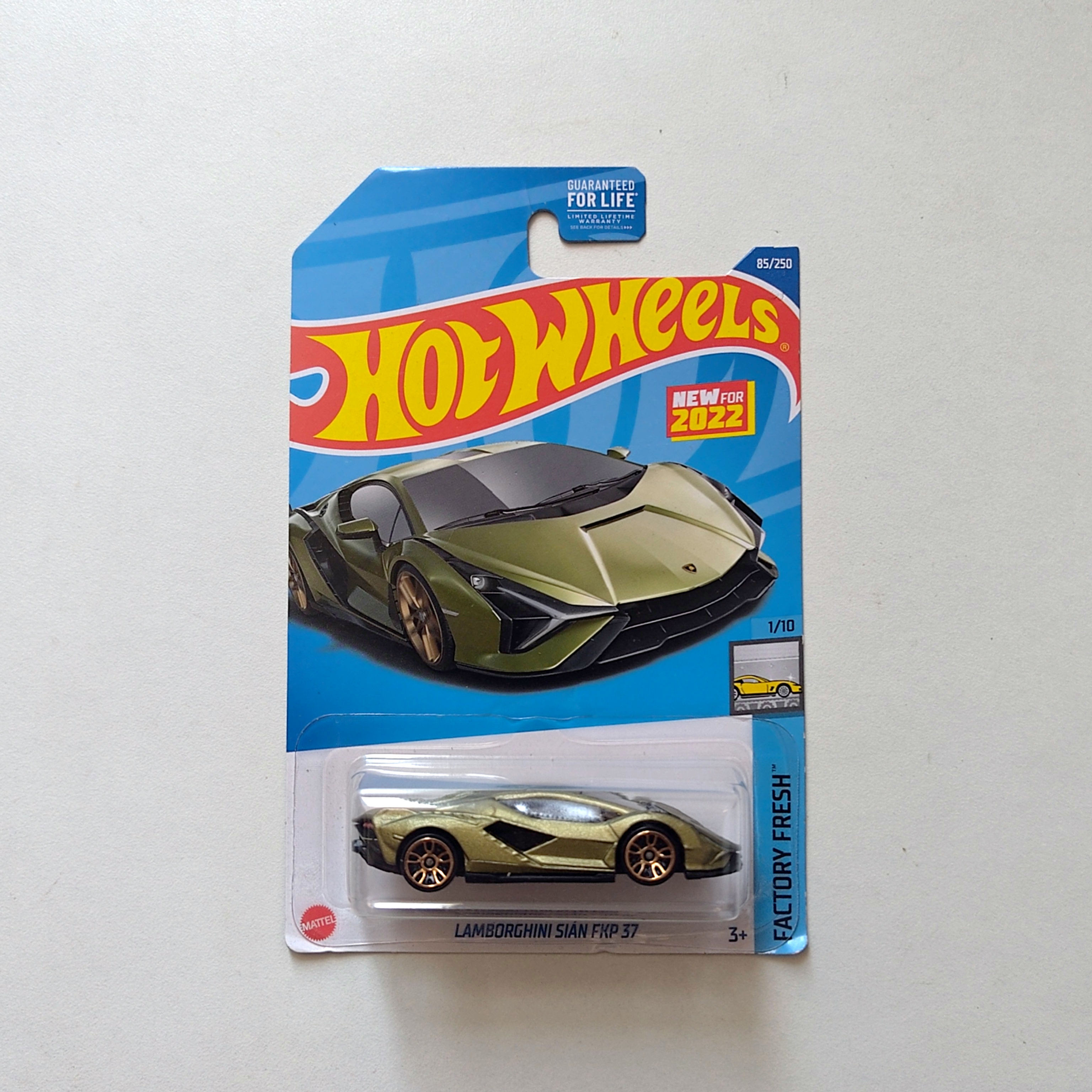 Hot Wheels Lamborghini Sian FKP 37 1:64 Diecast Model Car - IB5