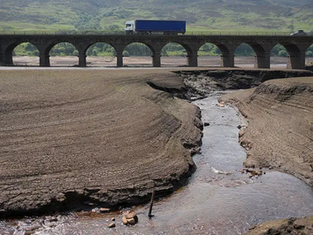 Thunderstorm warnings in place as drought declared for millions