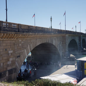 London Bridge isn't Falling Down