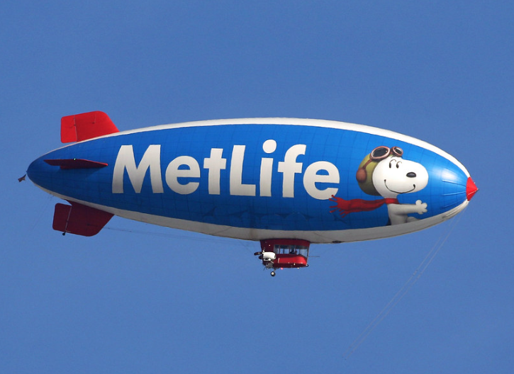 Snoopy Blimp.png