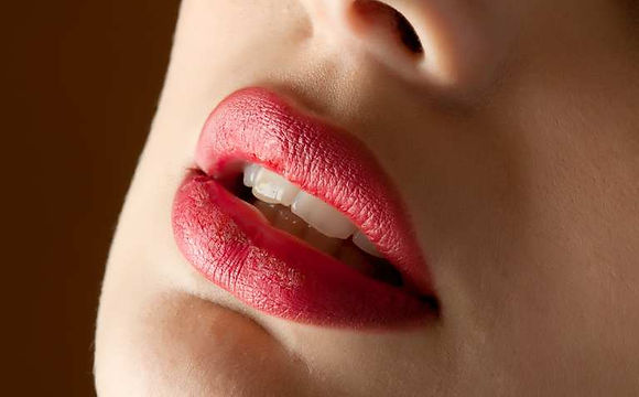 aumento-de-labios.jpeg