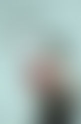 "Espérame en la última página": pretencioso pedido para una novela difícil de terminar