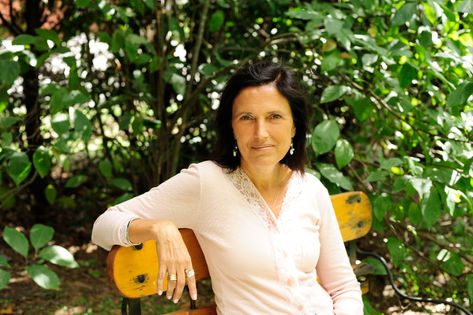 Claudia Piñeiro: "Lo mío es una resistencia crítica"