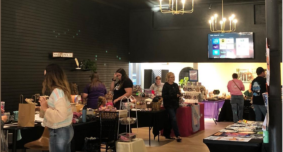 Vintiques Vendor Fair