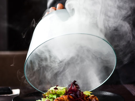  Les secrets d’un repas gastronomique à domicile qui émerveille vos convives 