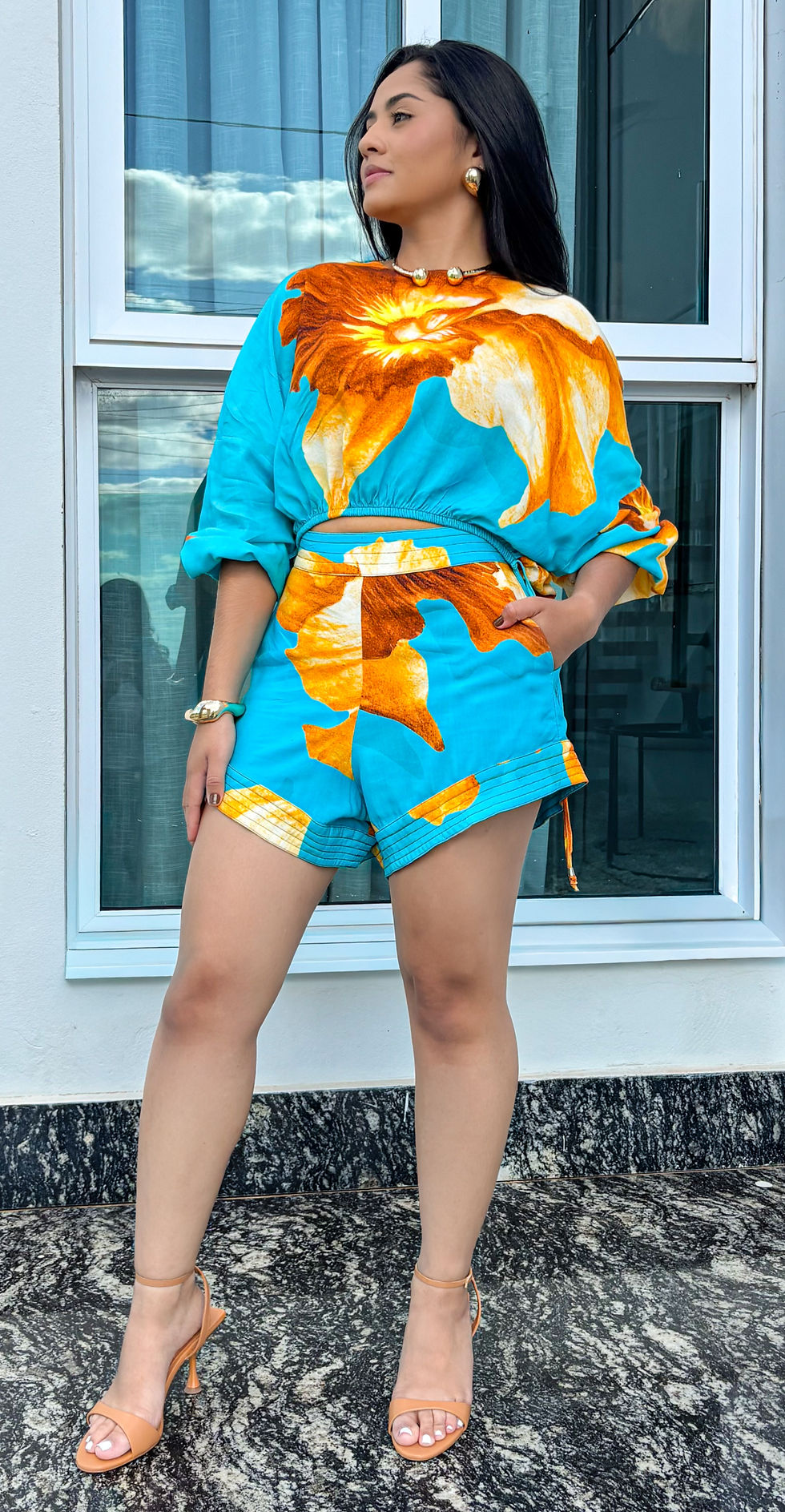 Short feminino viscose orquideas