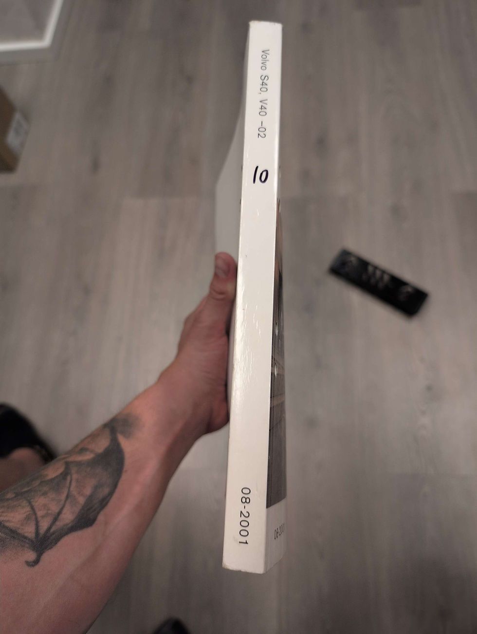 Miniatyrbilde: Volvo S40 V40 -02 Accessories catalogue 