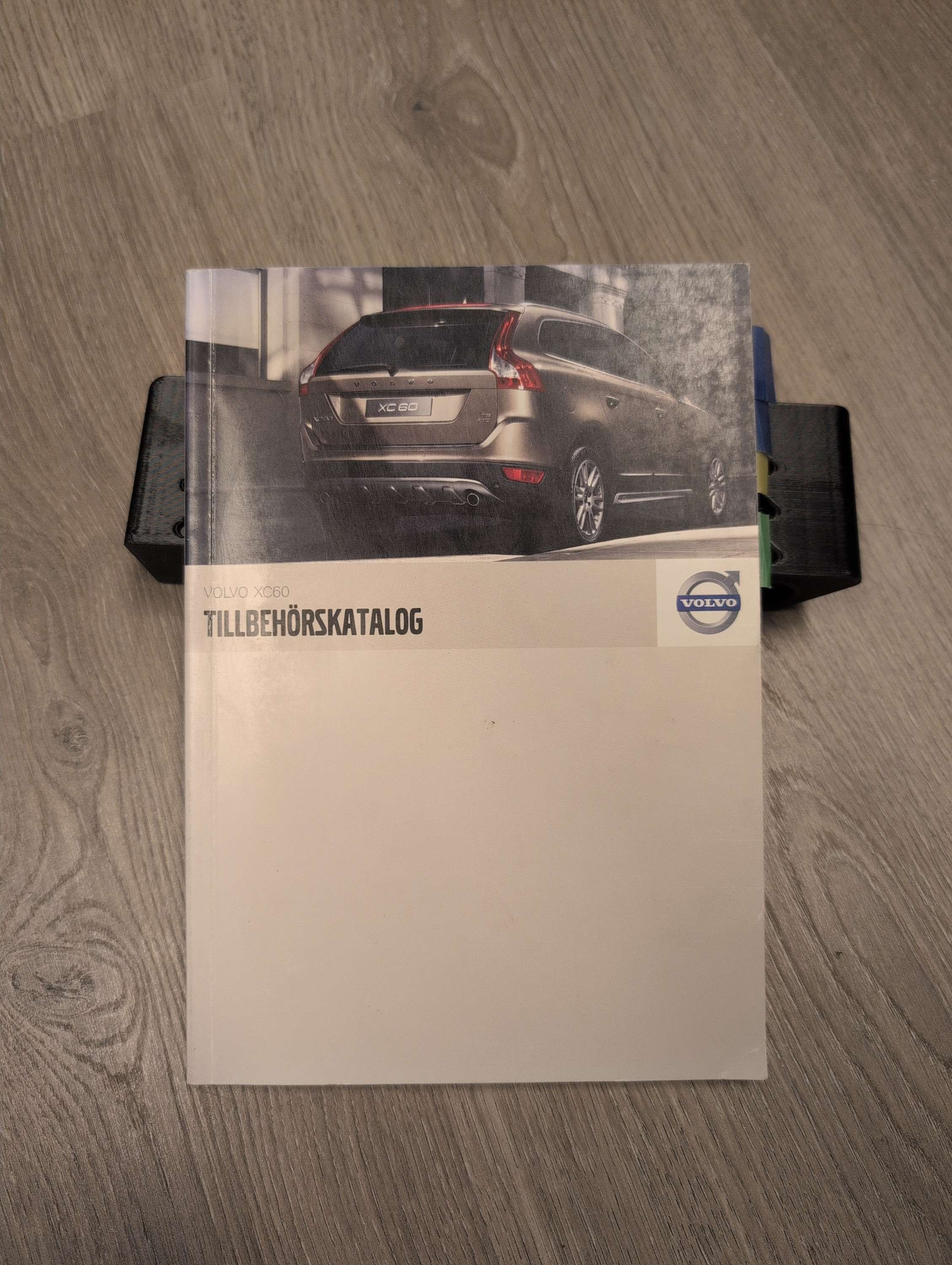 Volvo XC60 Accessories catalogue 