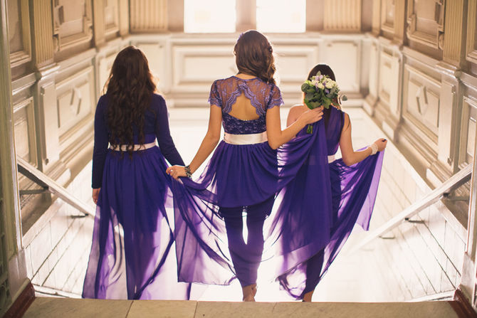 Here comes the.....BRIDESMAIDS!!